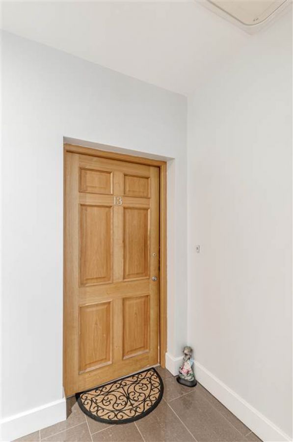 Apt 13 Old Golf Course Park