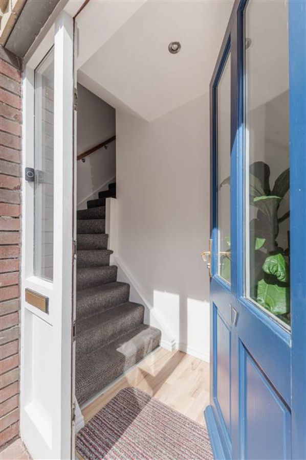 17 Glenburn Manor
