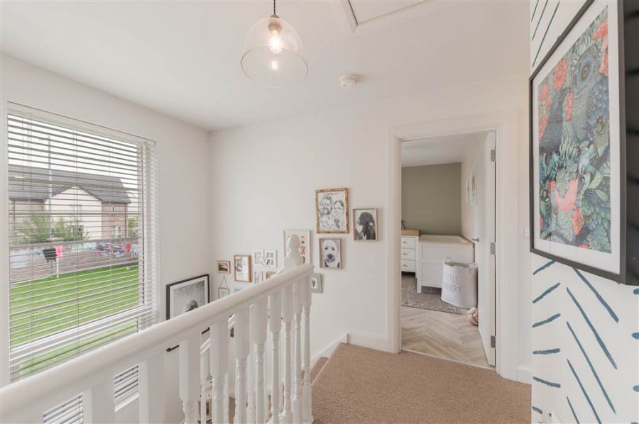 48 Woodbrook Walk