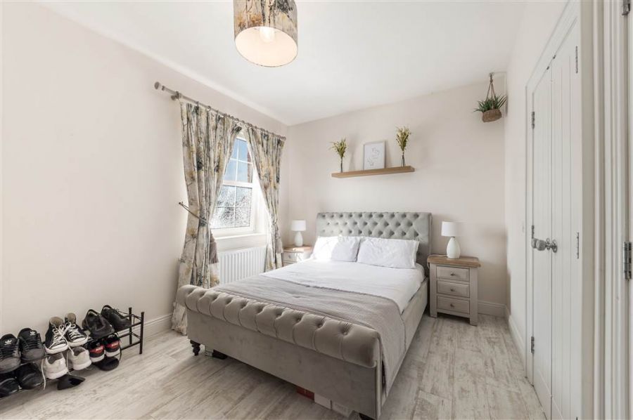 63 Portmore Hall