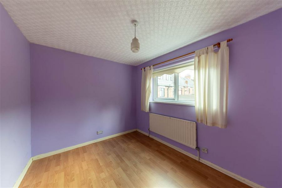 34  Beechmount Parade