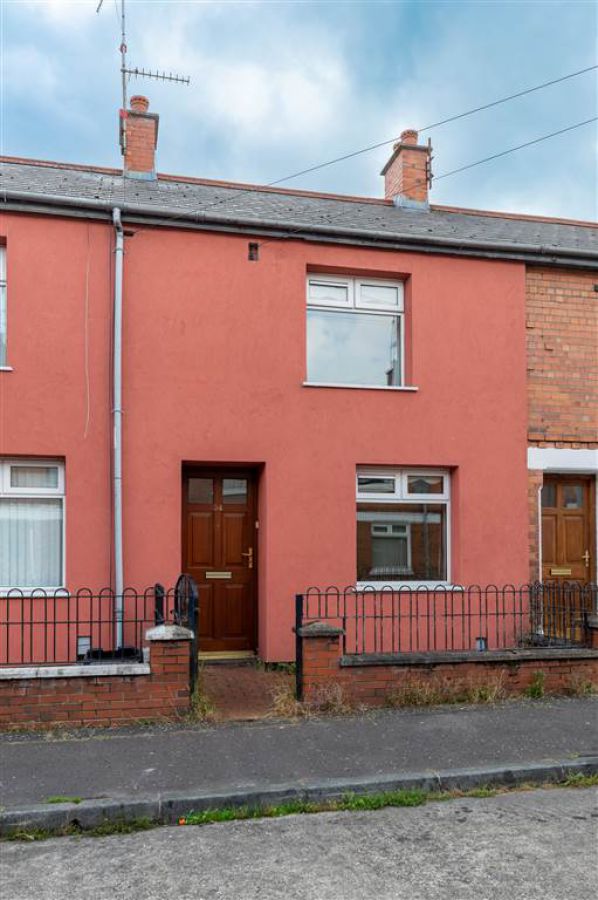 34  Beechmount Parade