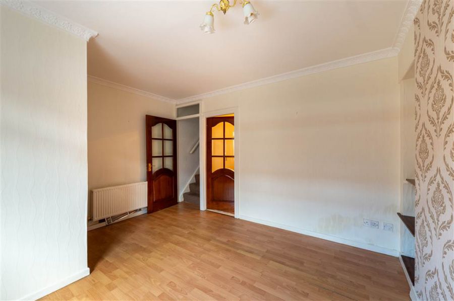 34  Beechmount Parade
