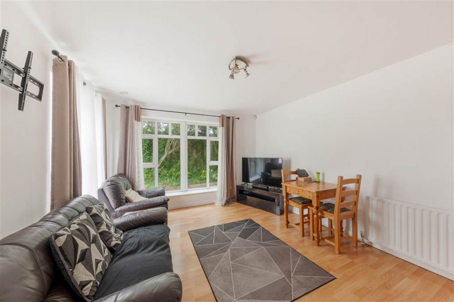 9B Musgrave Manor