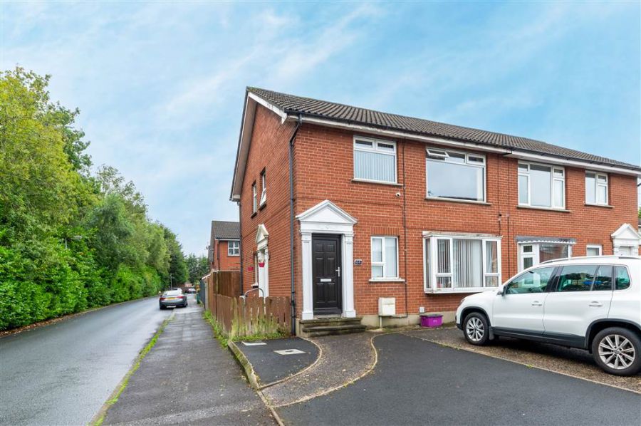 64 Appleton Park