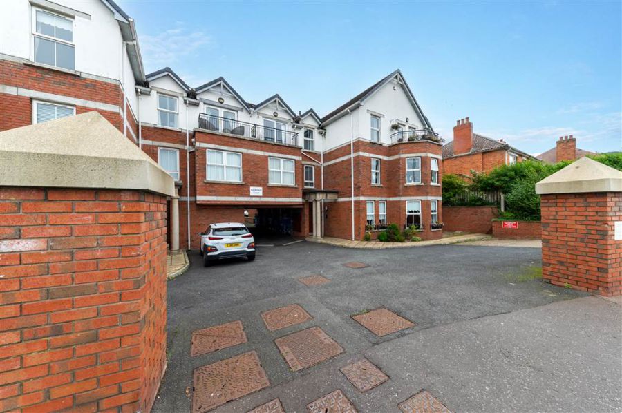 Apt 6 Casement Court