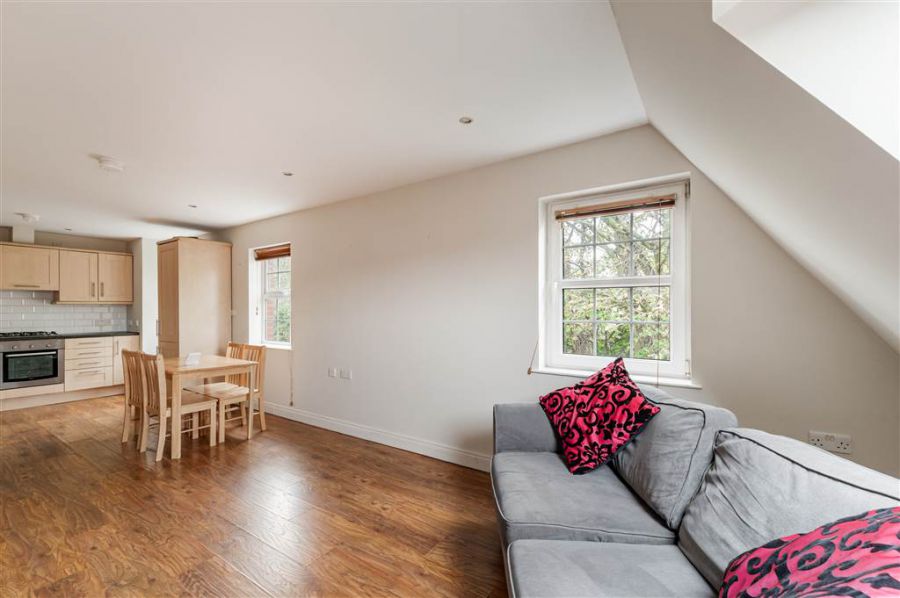 58 Milfort Mews