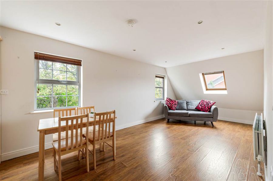58 Milfort Mews