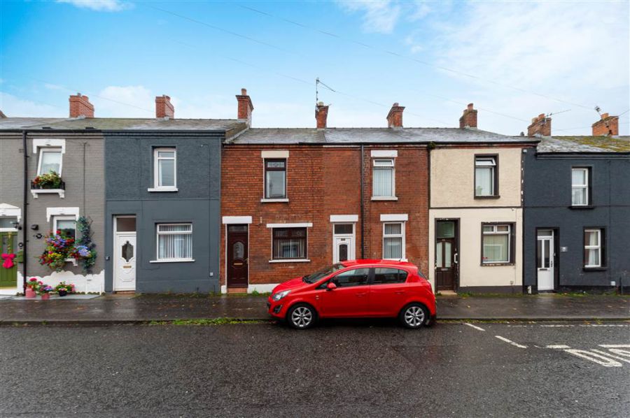 44  Oakman Street, Falls Road, Belfast, BT12 7BP