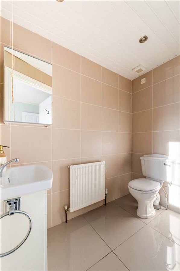 10 Mount Eagles Square