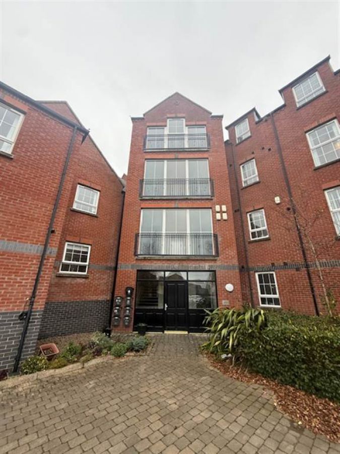 32 Lady Wallace Walk