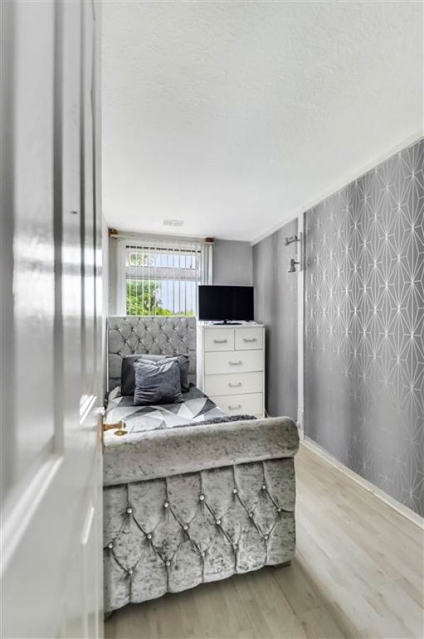 14 Finnis Close
