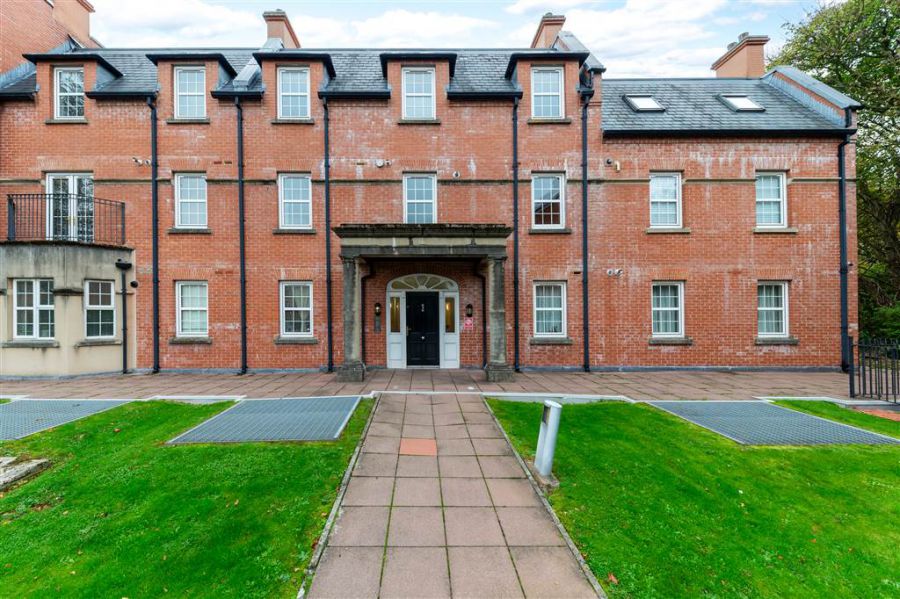 55 Milfort Mews, Dunmurry, BT17 9JE