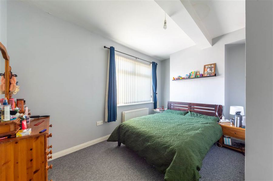 62 Beechmount Avenue