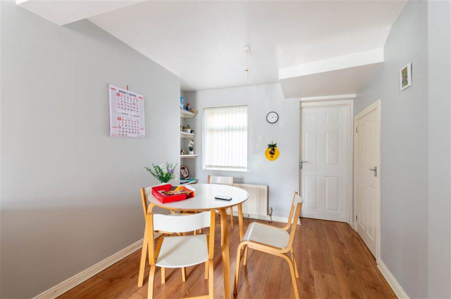 62 Beechmount Avenue