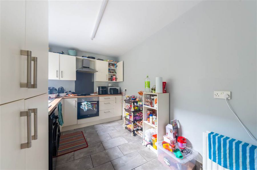 62 Beechmount Avenue