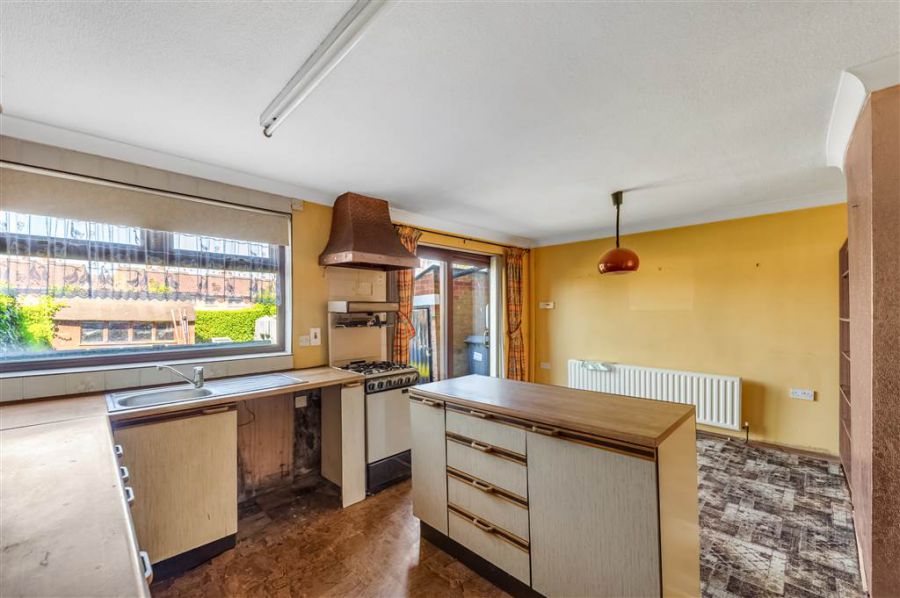37 Hollymount