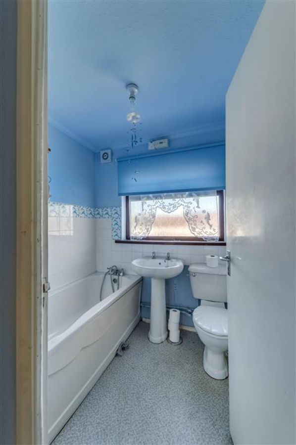 37 Hollymount