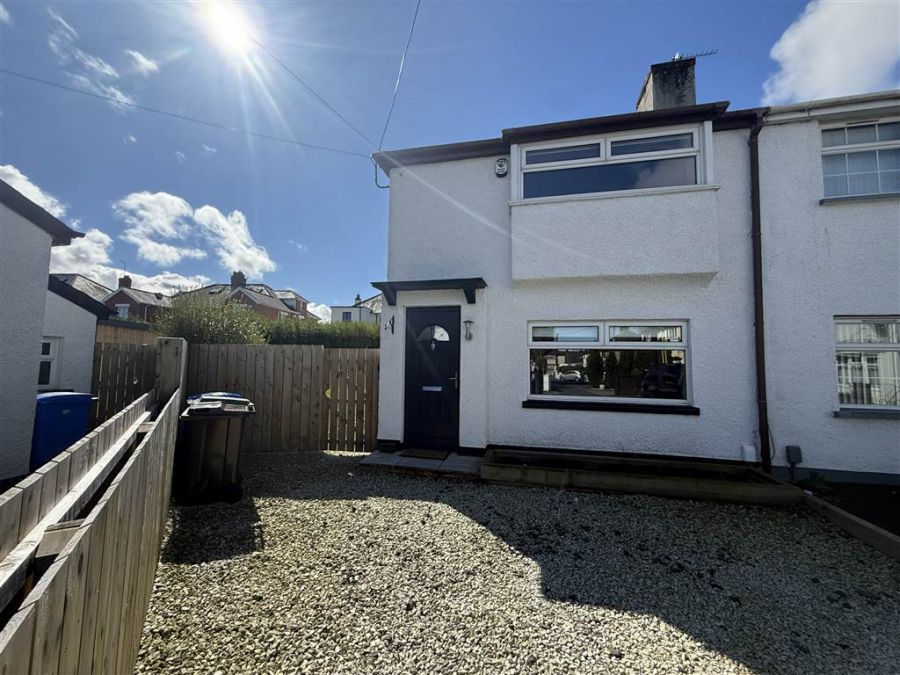 10 Lille Park, Finaghy, Belfast, BT10 0LR