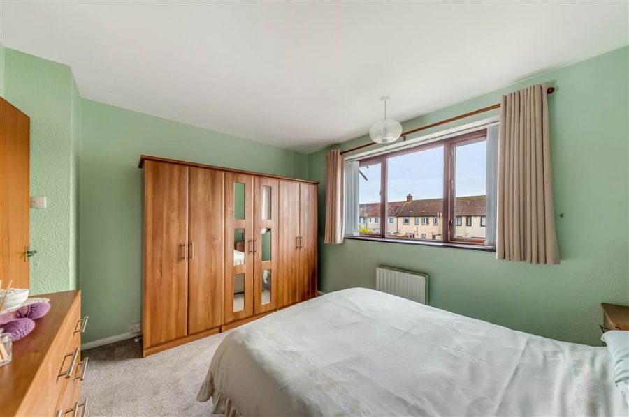54 Locksley Gardens