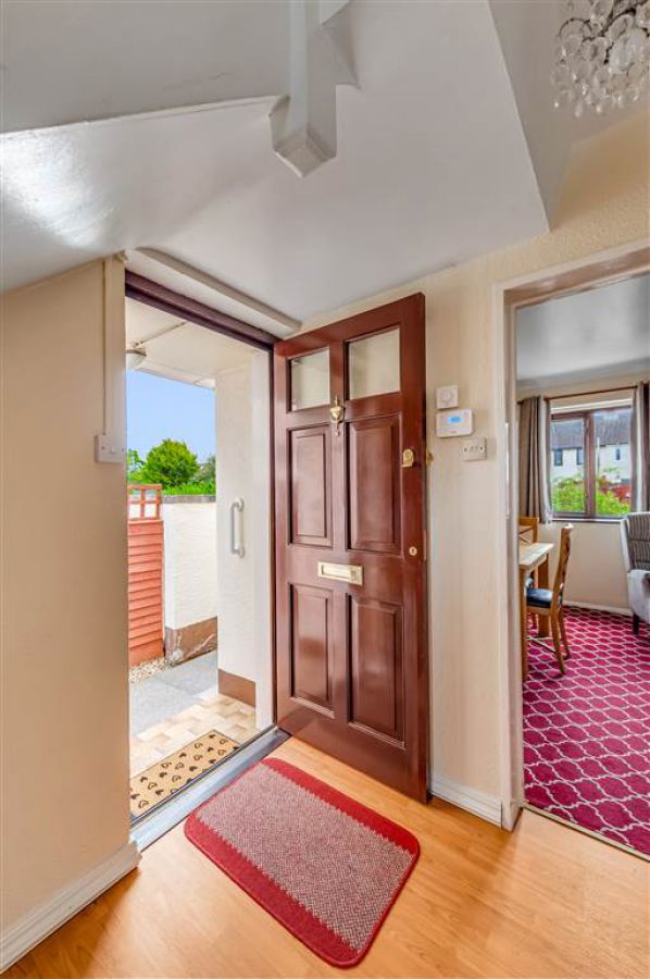 54 Locksley Gardens