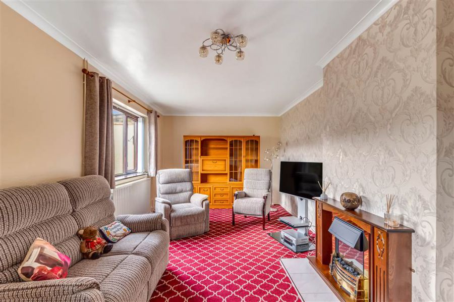 54 Locksley Gardens