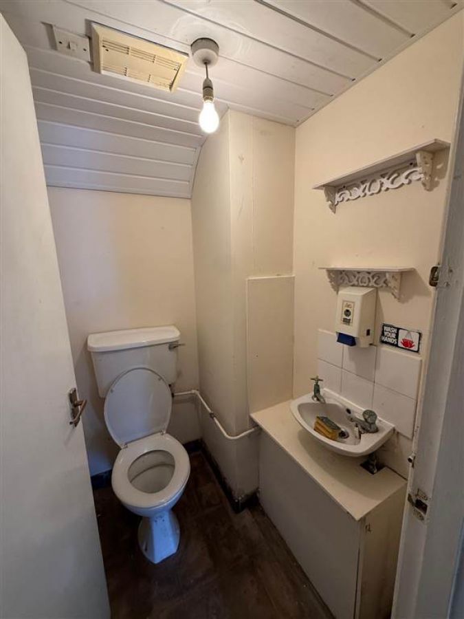 130 Longstone Street