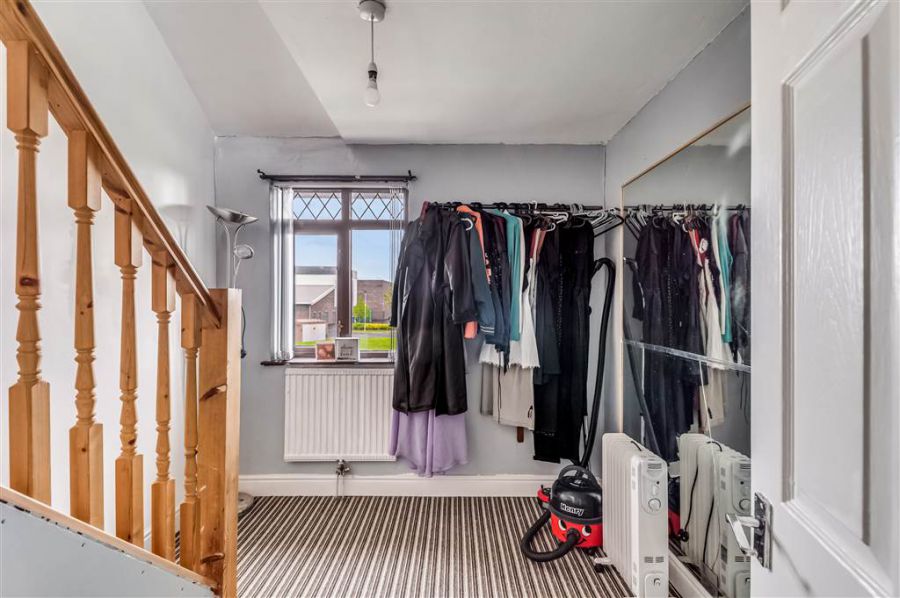 11 Laburnum Way
