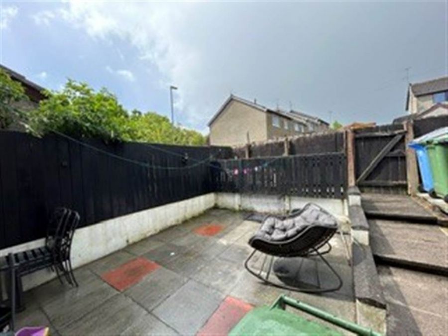 11 Laburnum Way