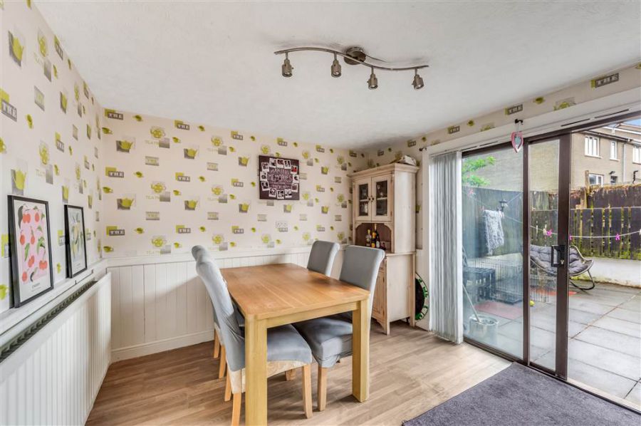 11 Laburnum Way