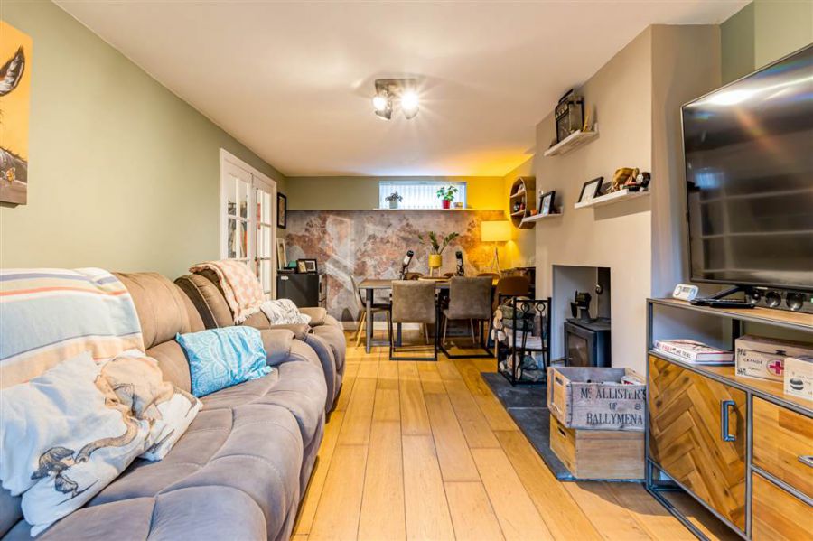 10 Ruskin Heights
