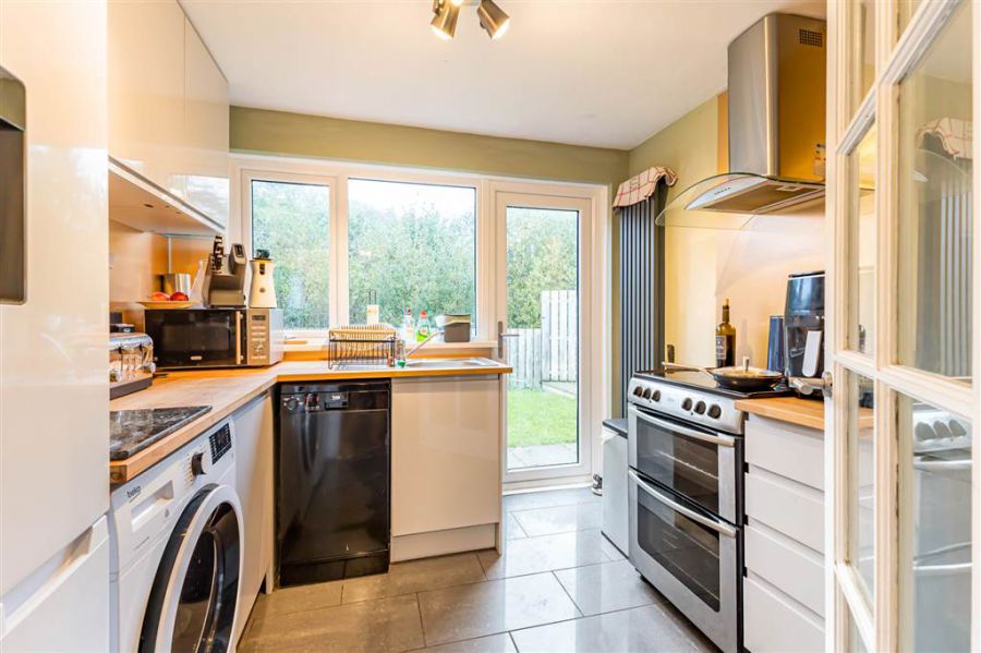 10 Ruskin Heights
