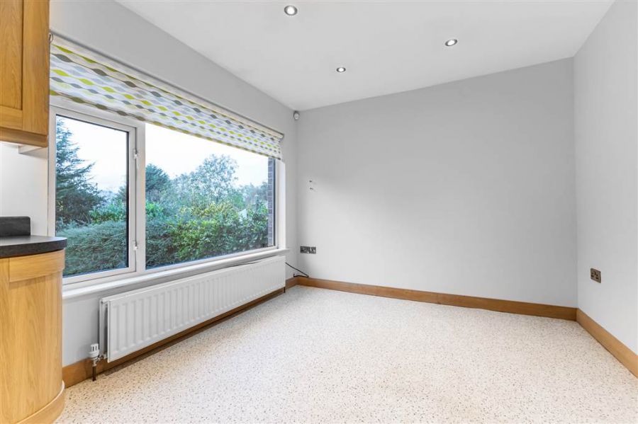 6 Aberdelghy Park