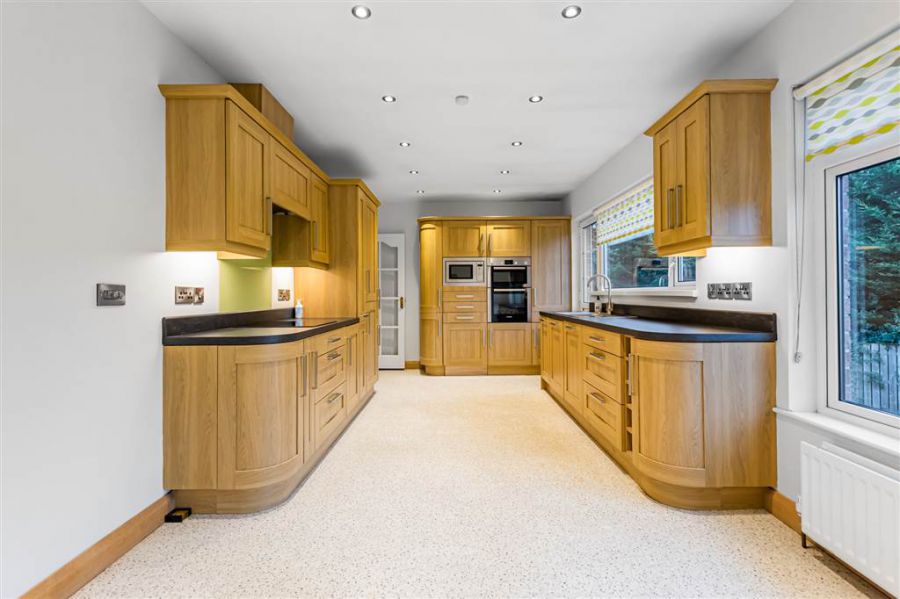 6 Aberdelghy Park