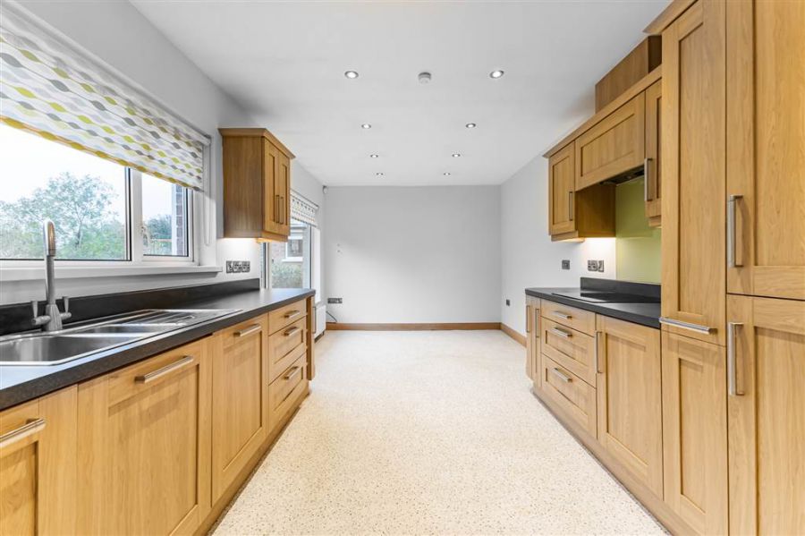 6 Aberdelghy Park