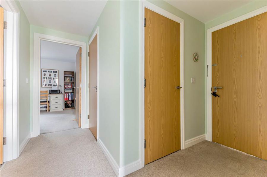 12 Fountain Mews
