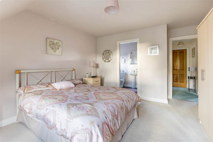 18 Mornington Avenue