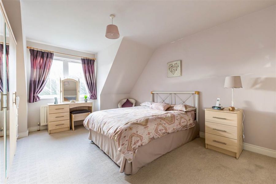 18 Mornington Avenue