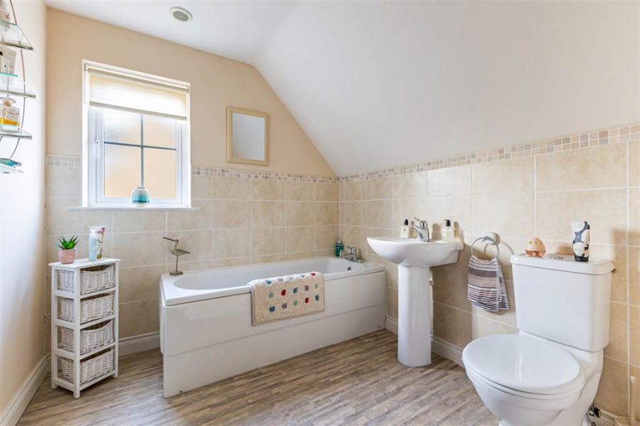 18 Mornington Avenue