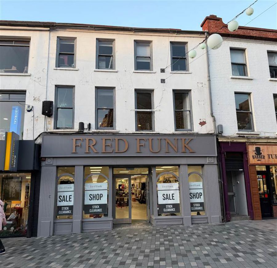 16 Market Square North