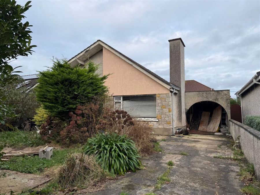 CASH OFFERS ONLY, 10 Knox Park, Corrstown, Portrush, BT56 8LG