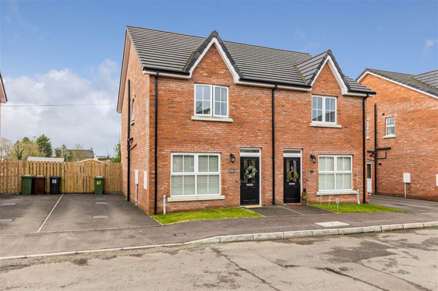 67 Sir Richard Wallace Gardens, Lisburn, BT28 3FL