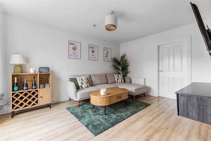 67 Sir Richard Wallace Gardens