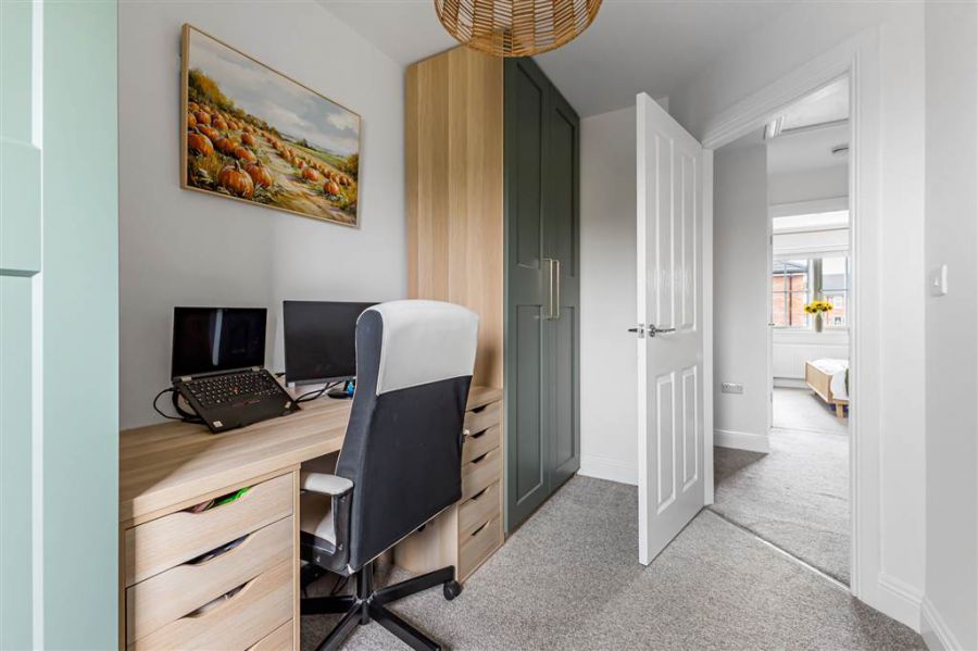 67 Sir Richard Wallace Gardens