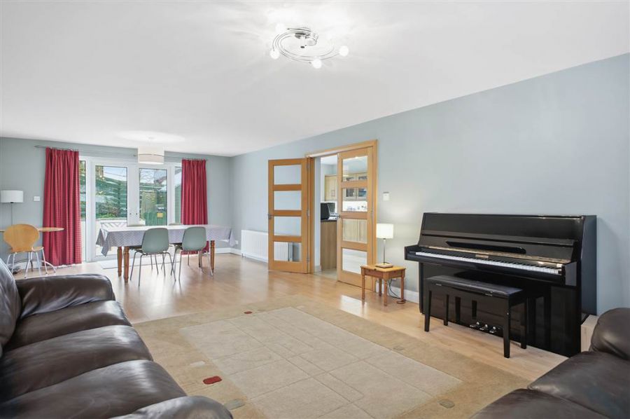 20 Cairnmore Crescent