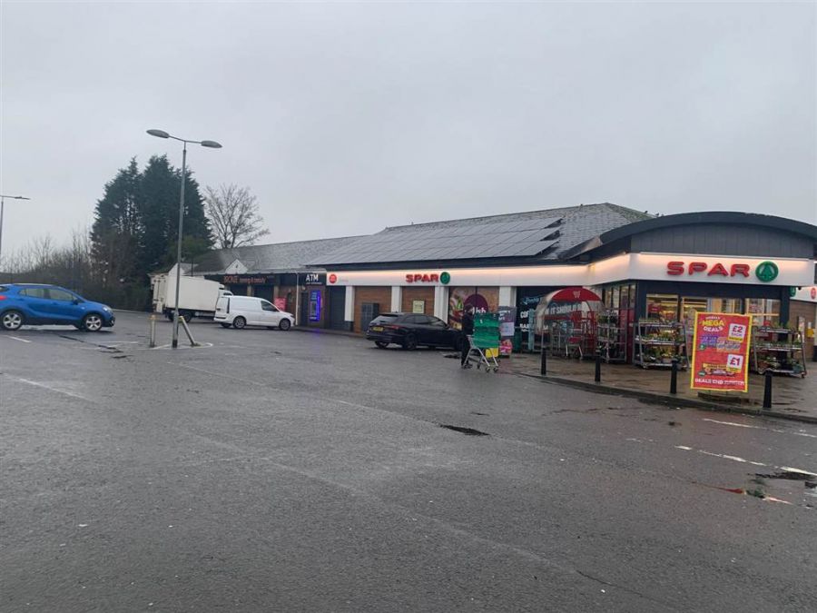 TO LET SHOP UNIT 2, 123 Longstone Street