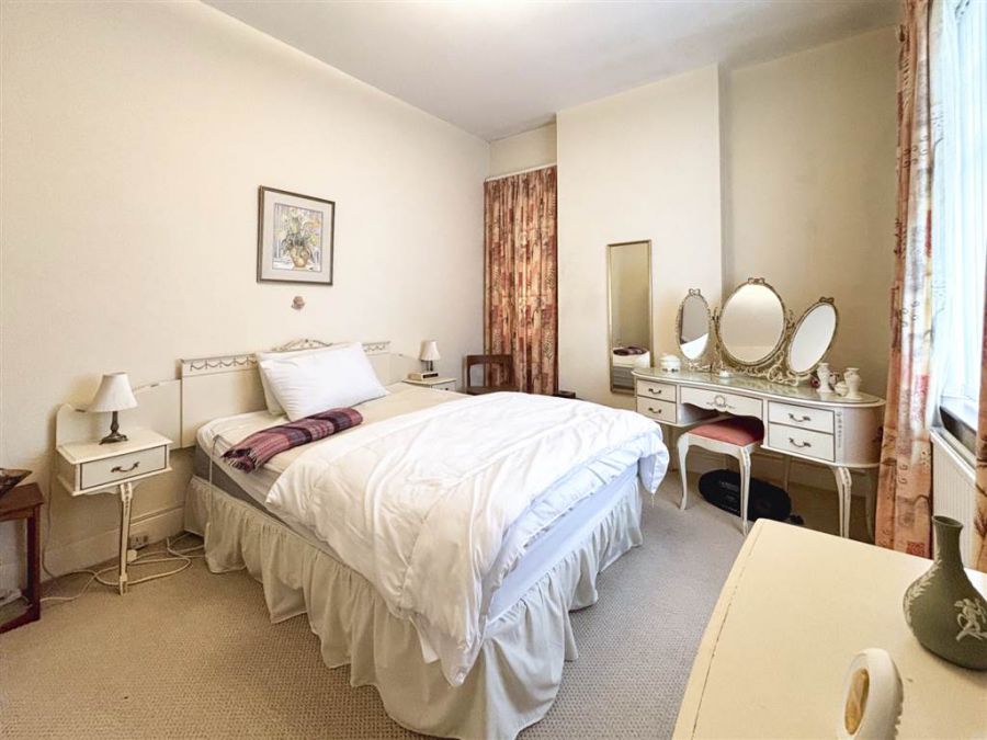 FANTASTIC REPLACEMENT/DEVELOPMENT OPPORTUNITY (STPP), 185 Newry Road