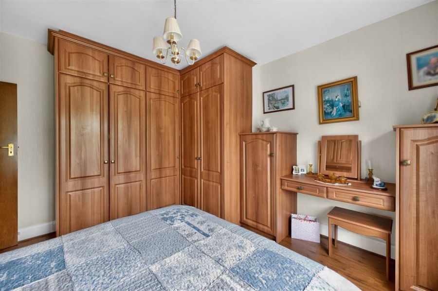 38 Hillsborough Road