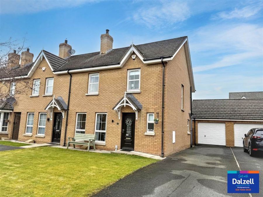 9 Mornington Place, Lisburn, BT28 2WR