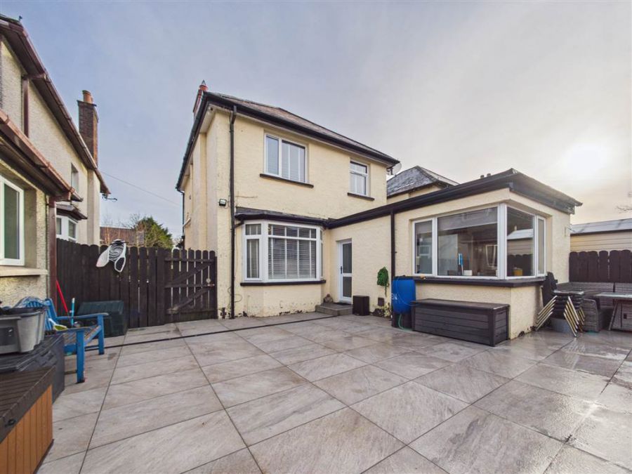 39 Finaghy Road South